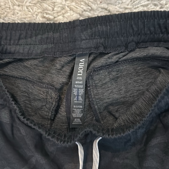 Vuori men’s Sunday performance joggers - Small - Picture 5 of 5